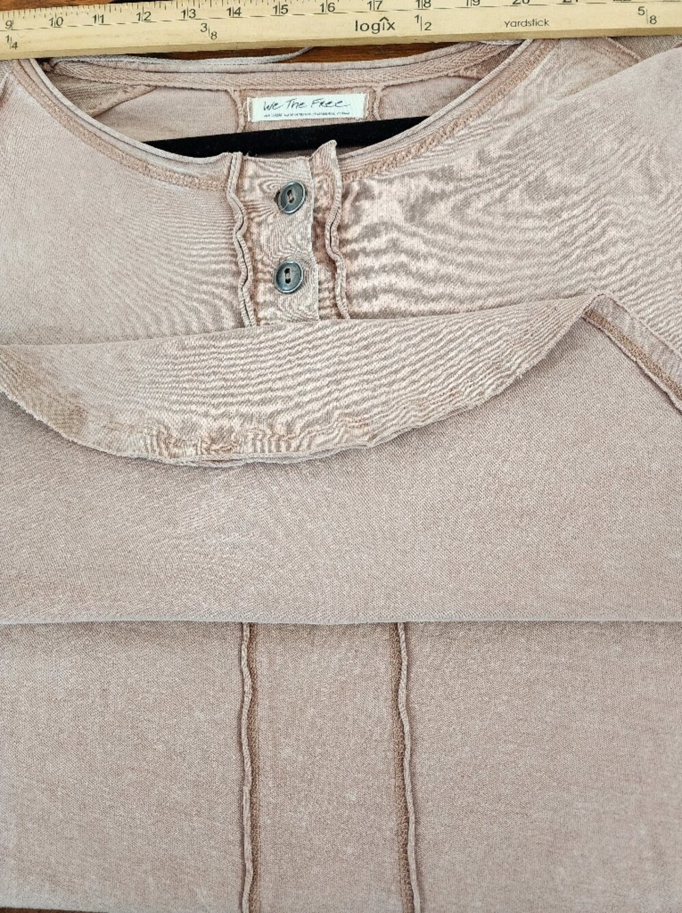 WE THE FREE Oversized Washed Mauve Long-Sleeve Henley Top - Picture 7 of 8